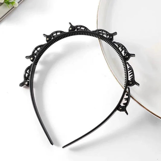 Tiara with Clip – The Detail That Transforms Your Look