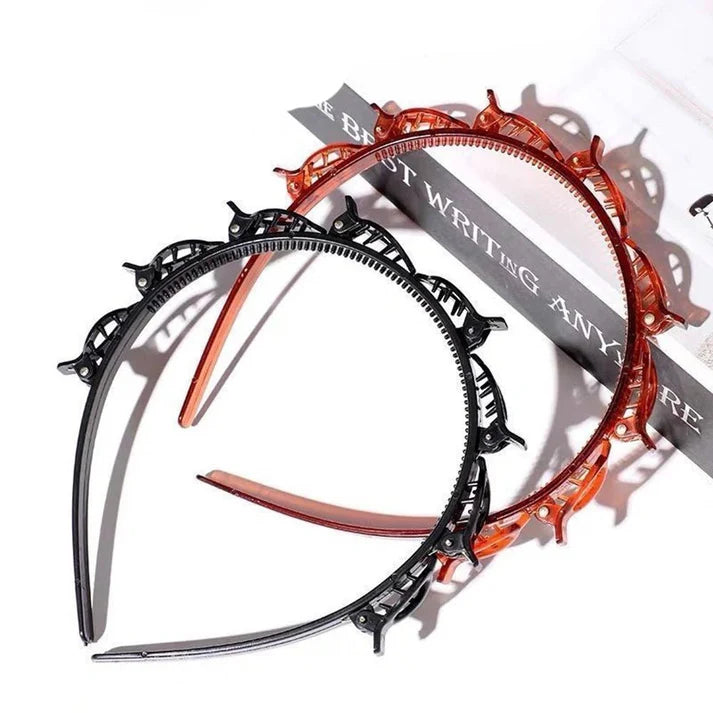 Tiara with Clip – The Detail That Transforms Your Look
